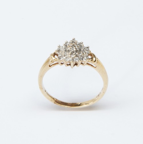 9ct Gold Diamond Ring
